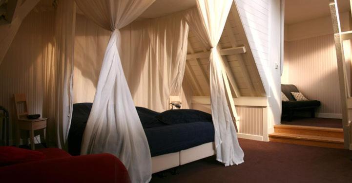 Guesthouse De Utrechtsche Dom Gouda Oda fotoğraf